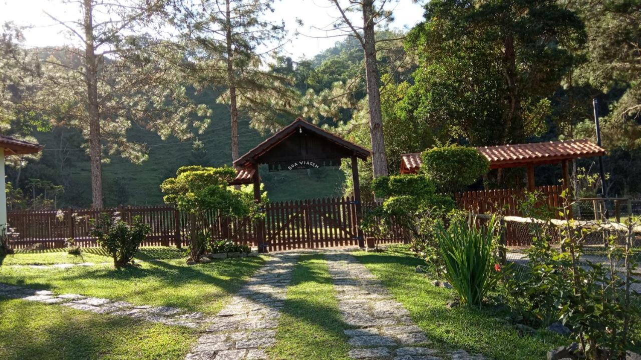 Pousada Sitio Dos Pinhais Висконди-ди-Мауа Экстерьер фото