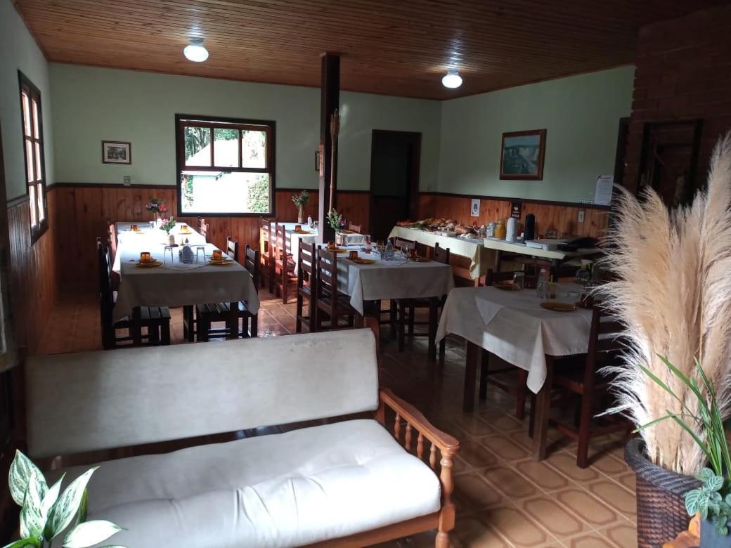 Pousada Sitio Dos Pinhais Висконди-ди-Мауа Экстерьер фото